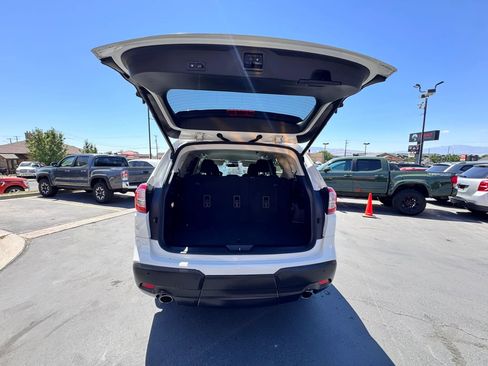 Used 2022 Subaru Ascent Onyx Edition image 25