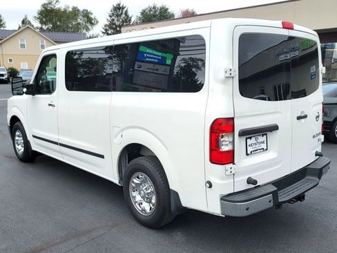 Used 2020 Nissan NV 3500 SL image 7