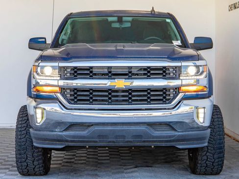 Used 2017 Chevrolet Silverado 1500 LT w/ All Star Edition RWD image 4