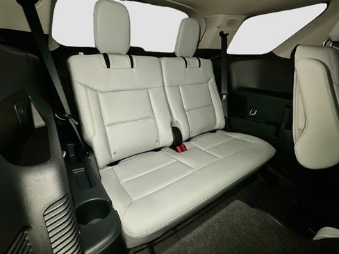 New 2026 Ford Explorer Platinum w/ LUX Leather Package AWD/4WD image 35