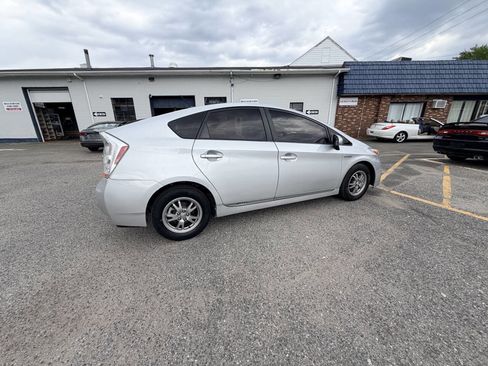 Used 2011 Toyota Prius Three FWD image 10