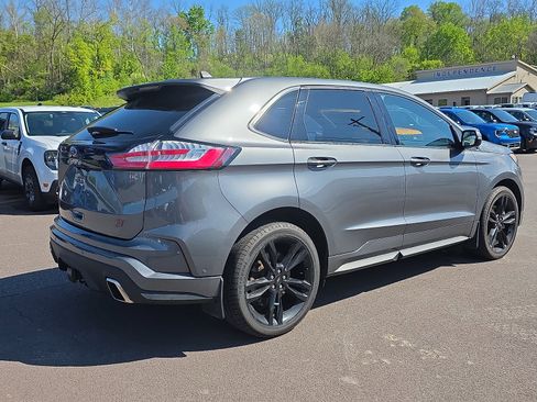 Used 2022 Ford Edge ST w/ Equipment Group 401A AWD/4WD image 11