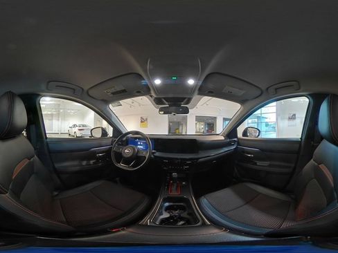 Used 2026 Nissan Kicks SR FWD image 41