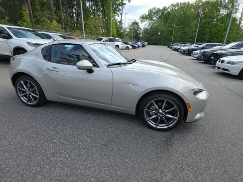 Used 2023 MAZDA MX-5 Miata Grand Touring w/ Weather Package image 6