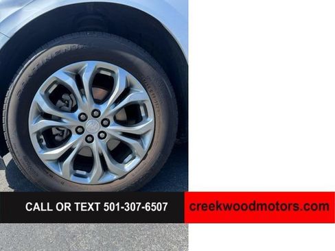Used 2018 Buick Enclave Avenir w/ Avenir Technology Package AWD/4WD image 17