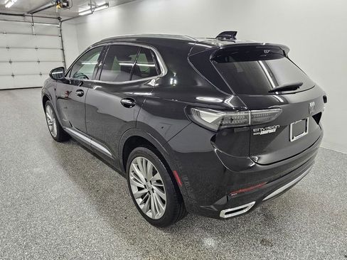 Used 2025 Buick Envision Avenir AWD/4WD image 7