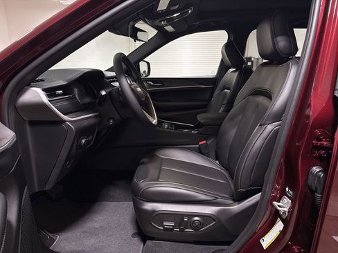 New 2026 Jeep Grand Cherokee Limited AWD/4WD image 21