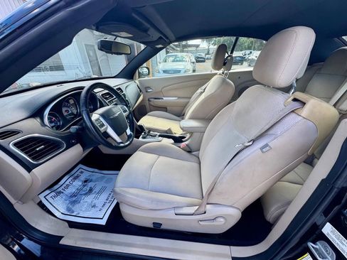 Used 2012 Chrysler 200 Touring image 20