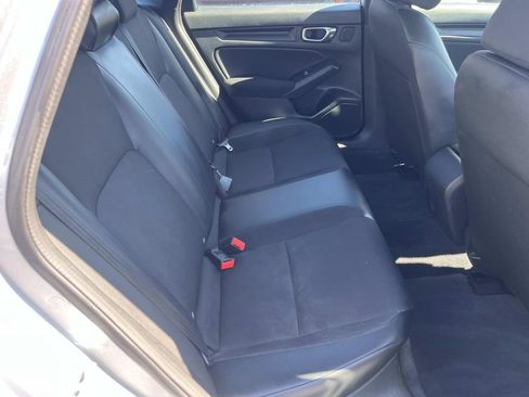 Used 2023 Honda Civic Sport image 29