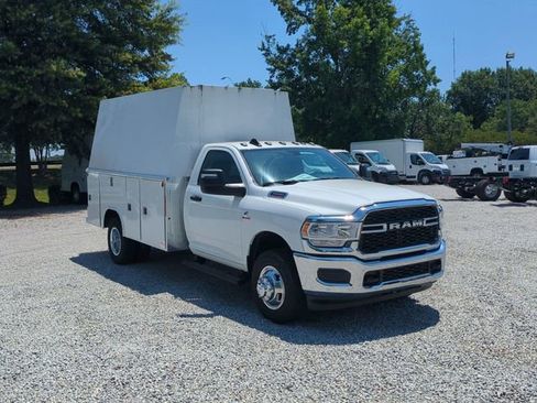 New 2024 RAM 3500 Tradesman image 7