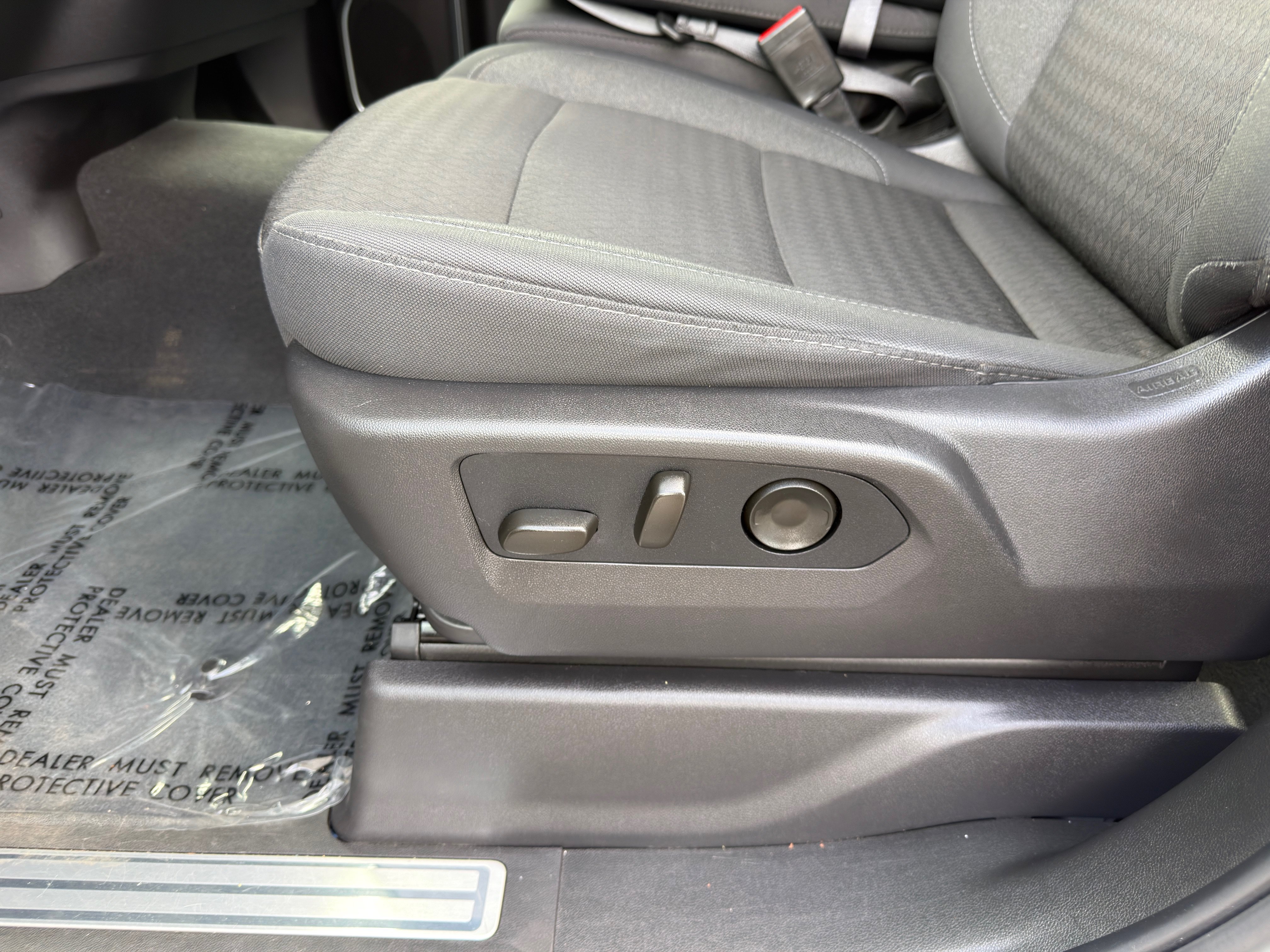 Used 2026 Chevrolet Silverado 1500 RST AWD/4WD image 29