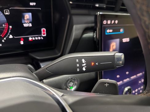 Used 2026 GMC Terrain AT4 w/ Convenience Package III image 31