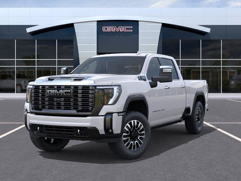 Used 2024 GMC Sierra 2500 Denali Ultimate w/ Max Trailering Package AWD/4WD image 6