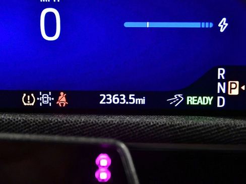 Used 2025 Ford Mustang Mach-E Premium image 16