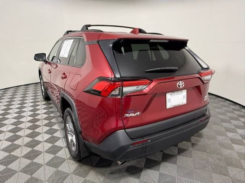 Used 2023 Toyota RAV4 XLE w/ Convenience Package image 4