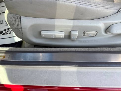 Used 2003 Lexus SC 430 Convertible RWD image 22