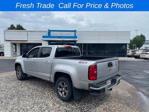 Used 2017 Chevrolet Colorado Z71 AWD/4WD image 7