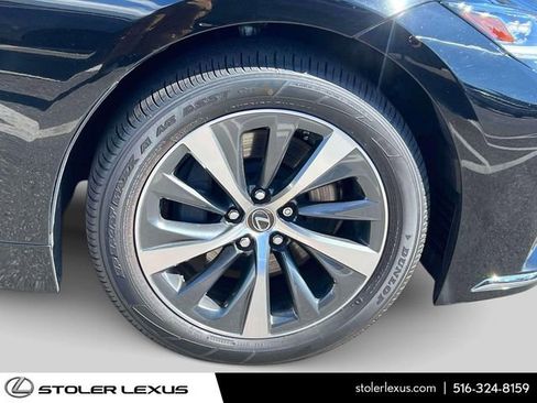 Used 2022 Lexus LS 500 AWD w/ Accessory Package (Z2) image 10