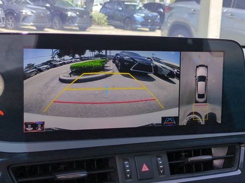 Certified 2022 Lexus ES 300h Ultra Luxury w/ Accessory Package 2 FWD image 20