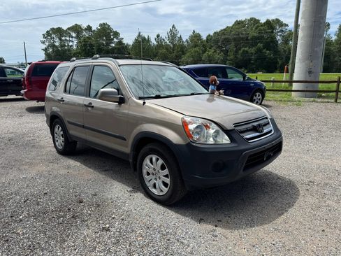 Used 2005 Honda CR-V EX image 8