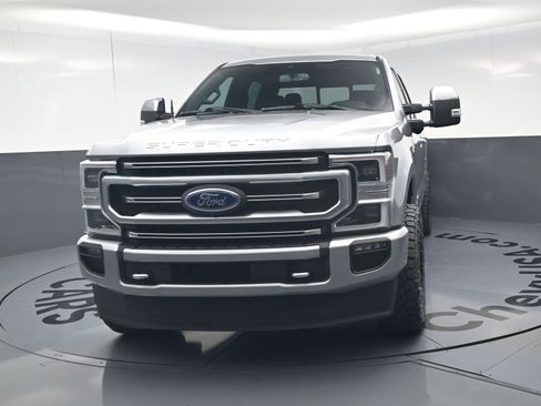Used 2022 Ford F250 Platinum w/ FX4 Off-Road Package AWD/4WD image 13
