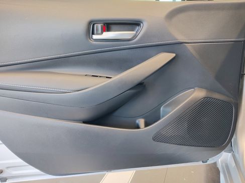 Used 2020 Toyota Corolla SE image 26