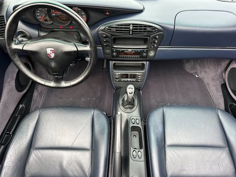 Used 2002 Porsche Boxster RWD image 12