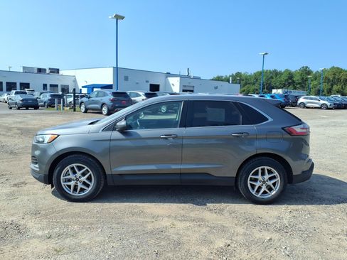 Certified 2023 Ford Edge SEL AWD/4WD image 2