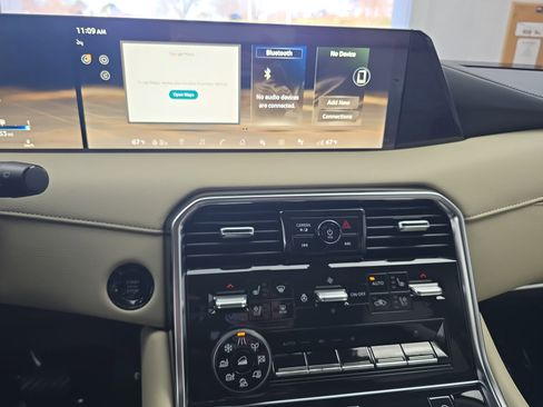 New 2026 Nissan Armada Platinum image 21