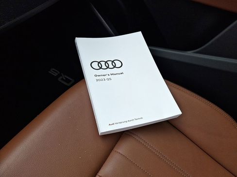 Certified 2023 Audi Q5 2.0T Premium w/ Convenience Package image 27