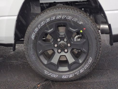 New 2026 RAM 1500 Express image 26