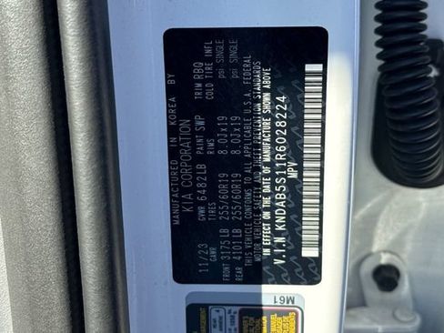 Certified 2024 Kia EV9 Light Long Range RWD image 39