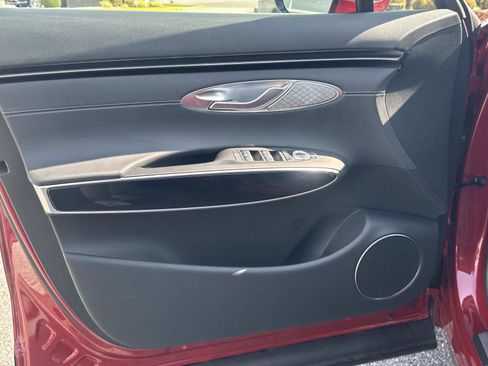 New 2026 Genesis GV70 2.5T AWD/4WD image 24