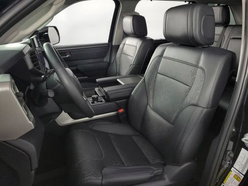 Used 2023 Toyota Sequoia Limited w/ Tow Technology Package AWD/4WD image 15