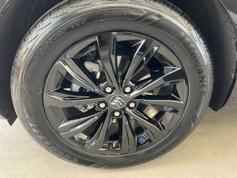 Used 2025 Buick Envista Sport Touring image 30