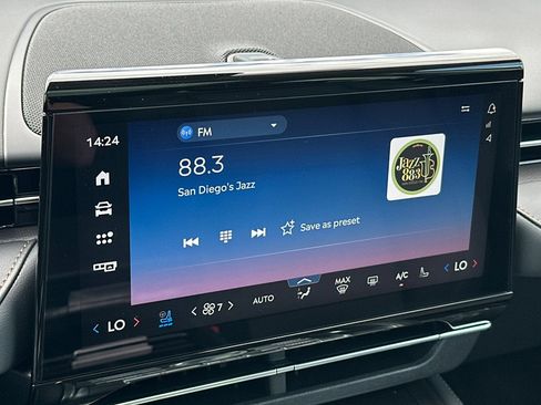 New 2026 Lincoln Nautilus Premier w/ Equipment Group 102A AWD/4WD image 17