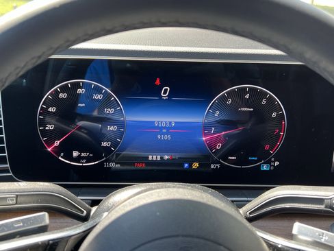 Used 2025 Mercedes-Benz GLE 350 4MATIC image 21