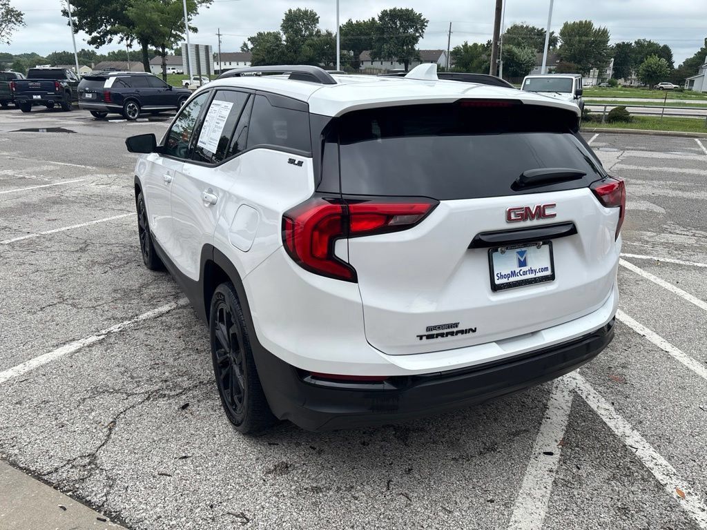 Used 2020 GMC Terrain SLE w/ Elevation Edition FWD image 21