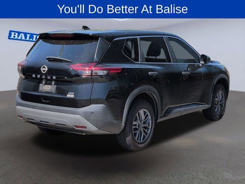 Used 2023 Nissan Rogue S AWD/4WD image 3