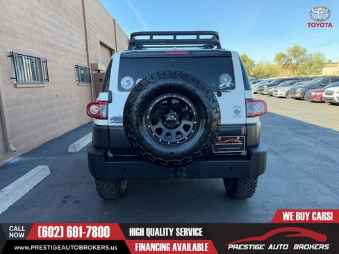 Used 2012 Toyota FJ Cruiser 4WD w/ TRD Sport Pkg image 9