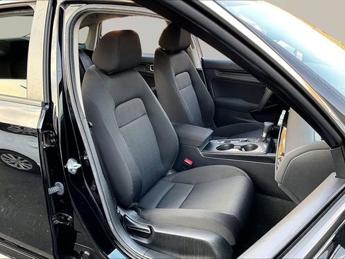 Used 2025 Honda Civic LX image 21