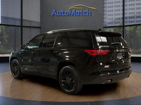 Used 2023 Chevrolet Traverse Premier w/ Redline Edition FWD image 9