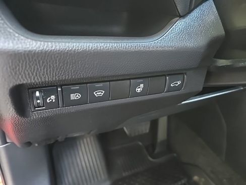 Used 2024 Toyota RAV4 XLE w/ Convenience Package AWD/4WD image 18