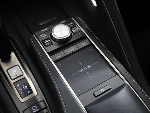 Used 2022 Lexus LC 500 Coupe w/ Performance Package image 32