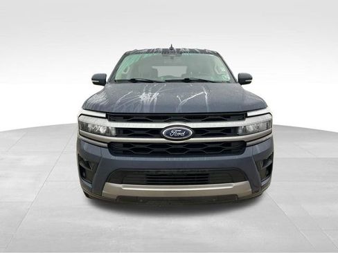 Used 2022 Ford Expedition XLT RWD image 6