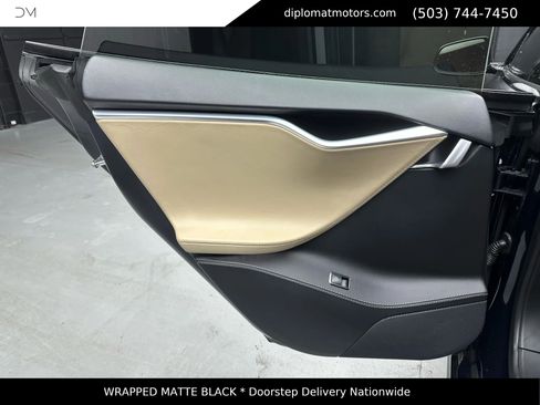 Used 2014 Tesla Model S P85 image 27