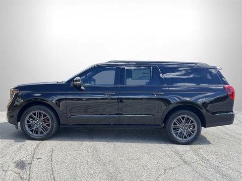 New 2025 Ford Expedition Max Platinum w/ Stealth Performance Package image 27