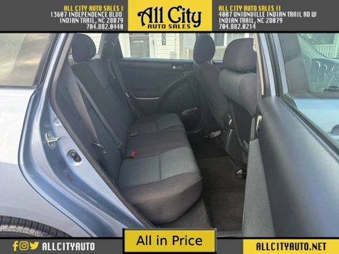 Used 2008 Toyota Matrix XR image 11