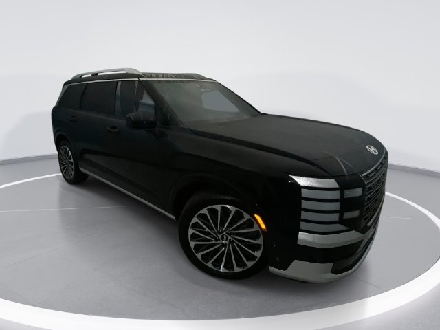 Used 2026 Hyundai Palisade Calligraphy FWD image 1