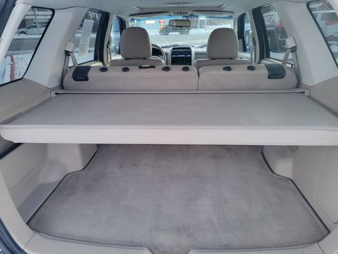 Used 2009 Ford Escape Limited image 3